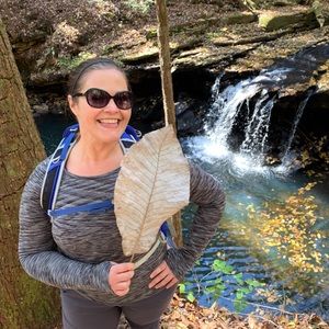 Meet your Posher, Megan